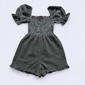 SHEIN Black and White Checkered Jumpsuit with Puff Sleeves